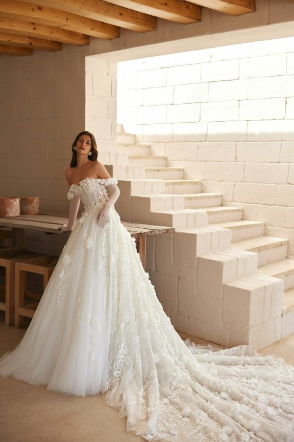 5622T - ELIZABETH PASSION