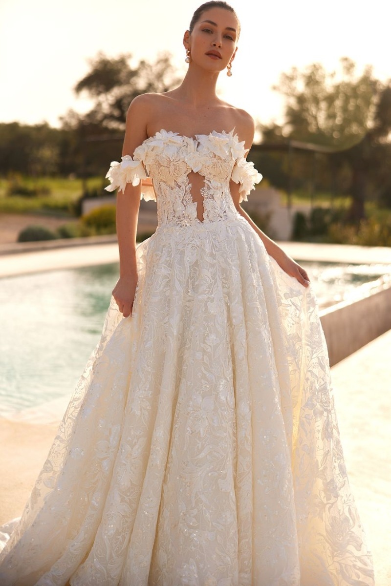 5713T - ELIZABETH PASSION
